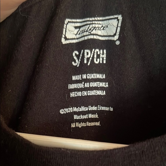 Metallica Black Short Sleeve Tee - Picture 2 of 4
